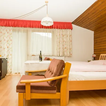 Gaestehaus Helga Apartament Scharnitz